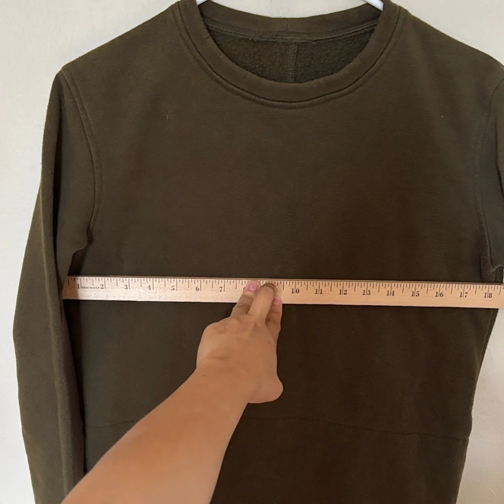 Men's Olive Crewneck Sweatshirt - Casual Long Sleeve